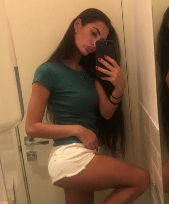 Ева